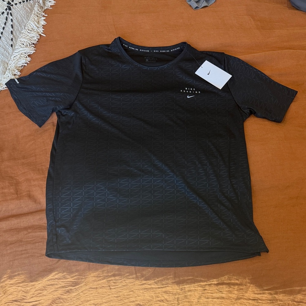Nike Running Dri-Fit Geometric Pattern Tee
